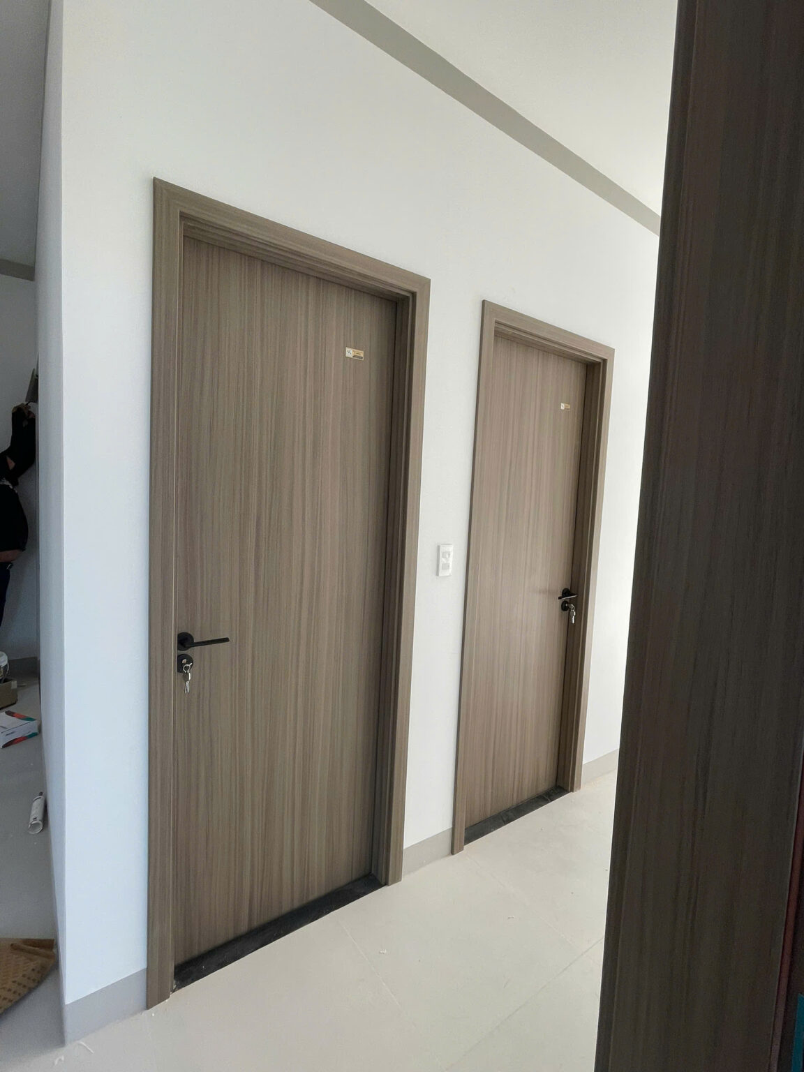 cửa nhựa composite giả gỗ