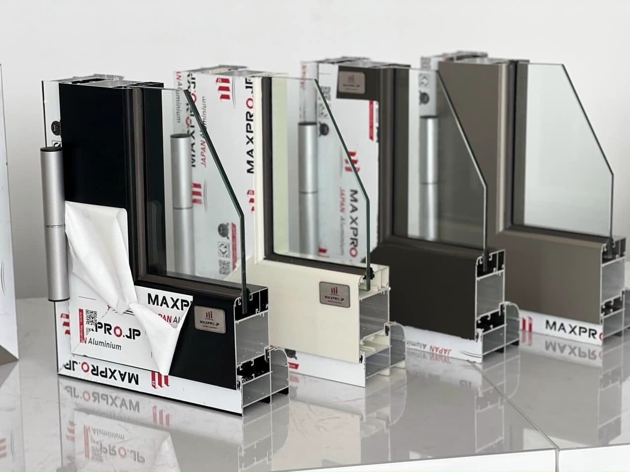 Cửa nhôm Maxpro hệ 115